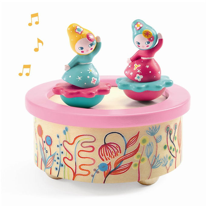01_Djeco spilledåse med dansende figurer, blomster piger.jpg
