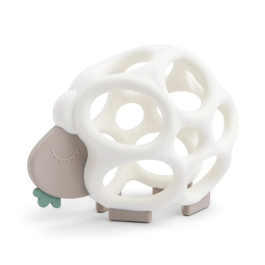 01_Done by Deer bidelegetøj, Sheepy sand.jpg