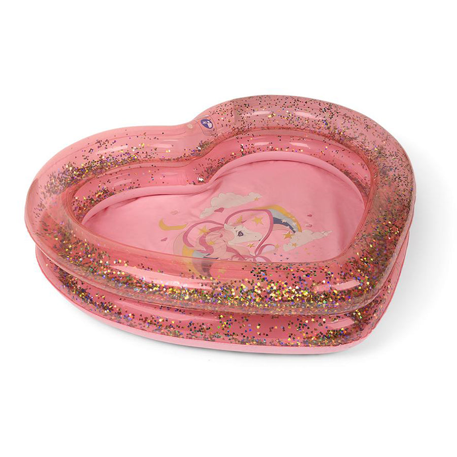 01_Konges Sløjd hjerteformet svømmebassin, Horn starts.jpg