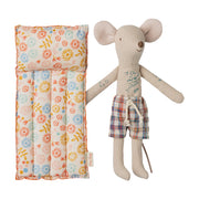 01_Maileg strandmus, far med luftmadras.jpg