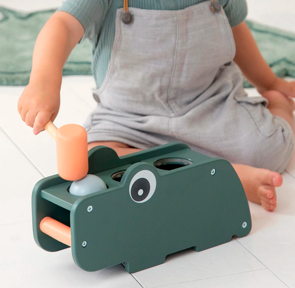 Done by Deer Hammerbrett, croco green