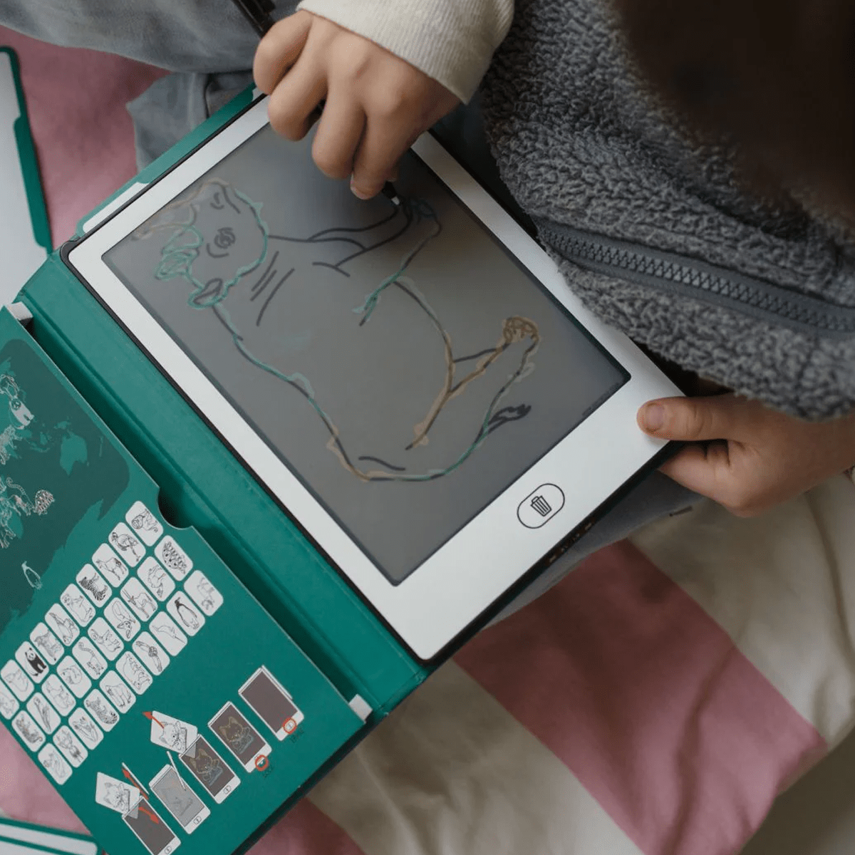 Kidydraw Mini Skitsebog med LCD Skærm, Animal Around the World