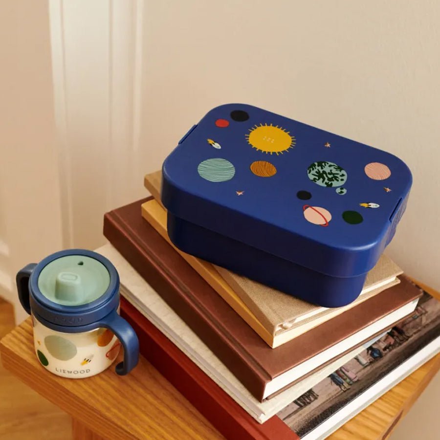 Liewood Kylo Tritan Tudkop, 280 ml - Universe / Classic Navy