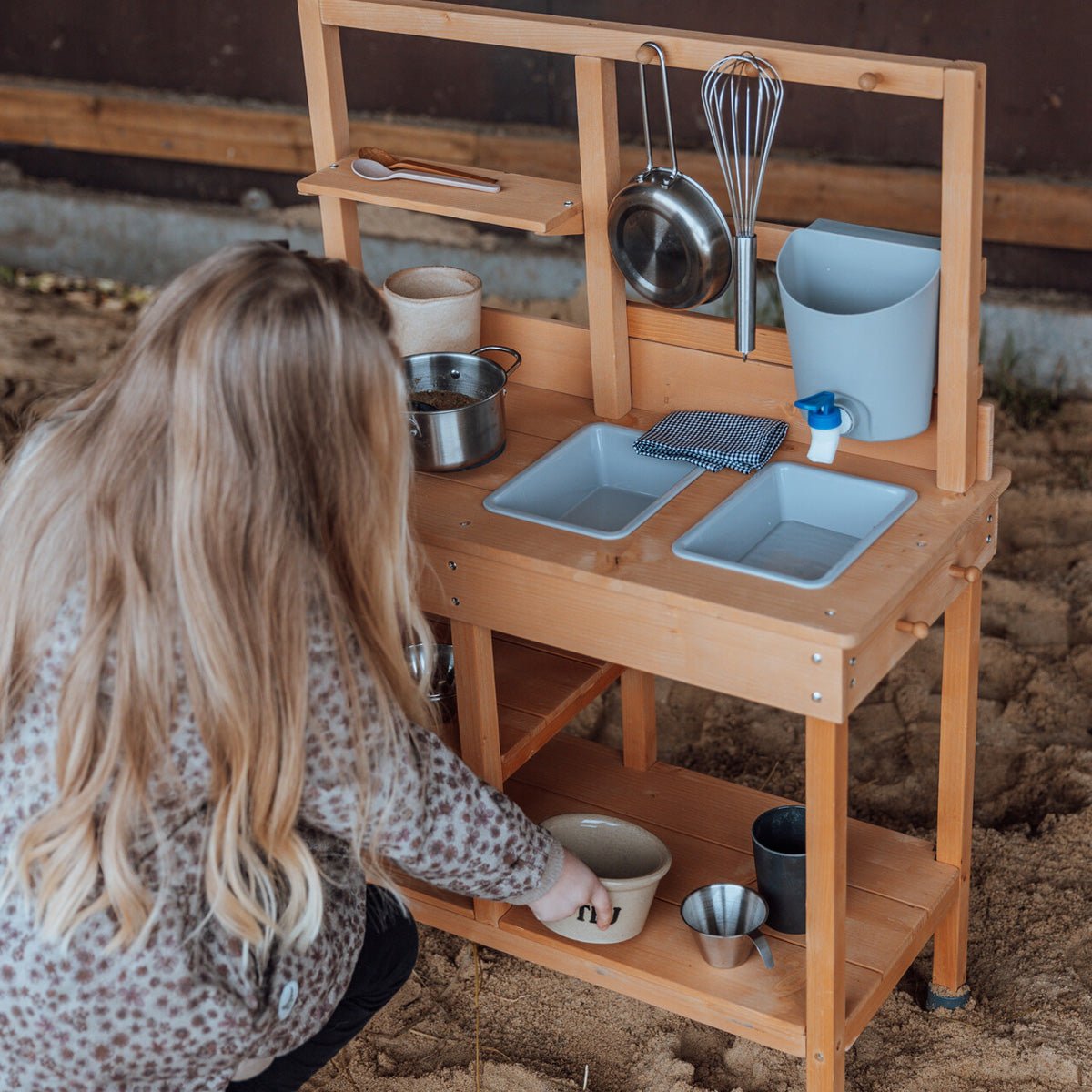 MaMaMeMo udekøkken til mudder
