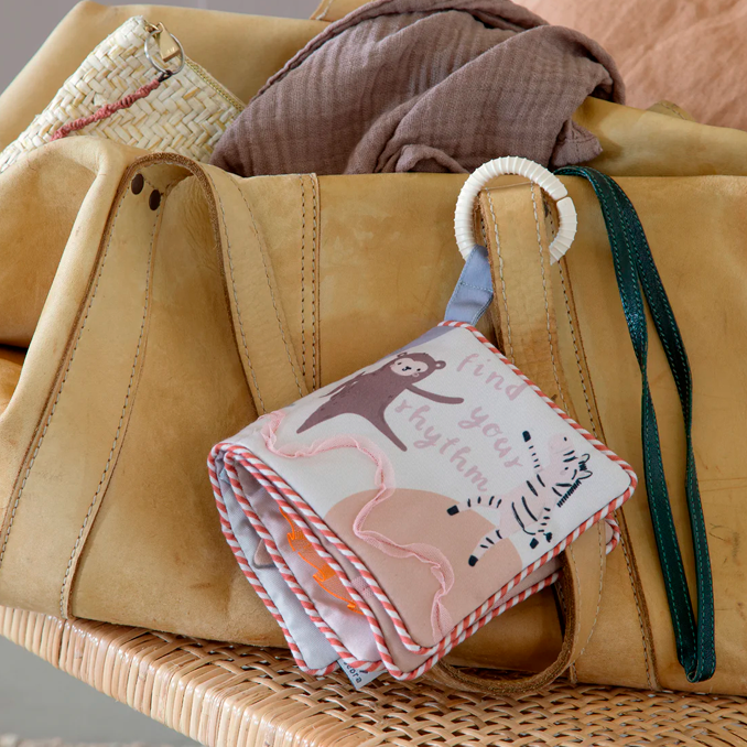 02_Sebra aktivitetsbog, teeny toes-4.png