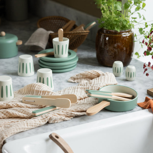 Sebra Essgeschirr-Set für 4, Holz