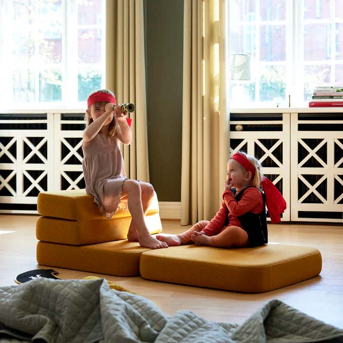 02_by KlipKlap 3 Fold sofa single soft, mustard med mustard knap-3.jpg