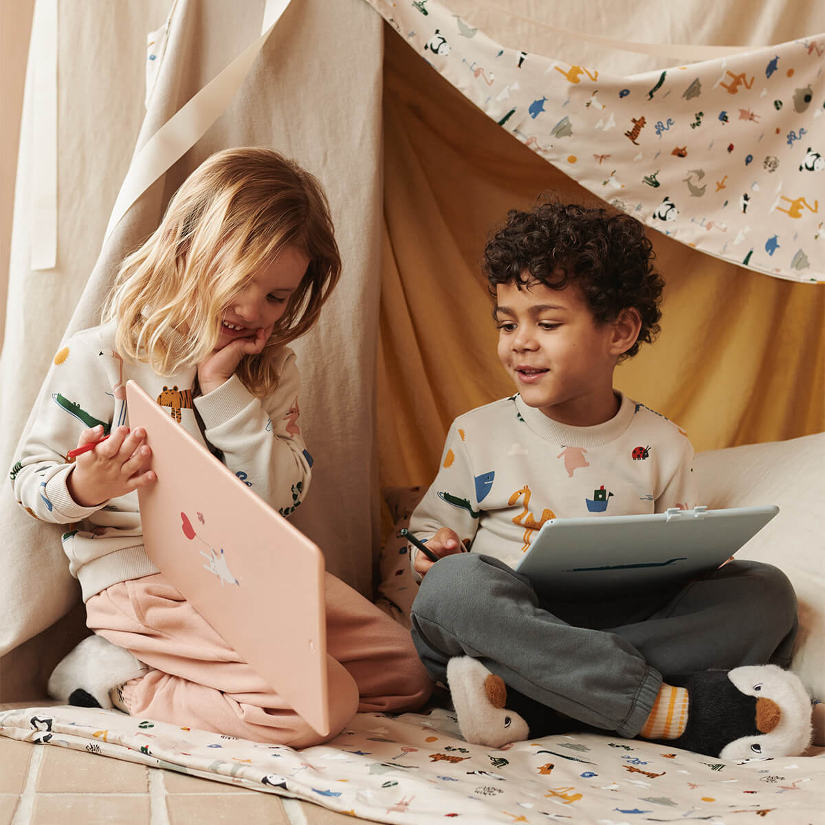 Liewood Zora Magisk Tegnebræt, Rabbit/Pale Tuscany