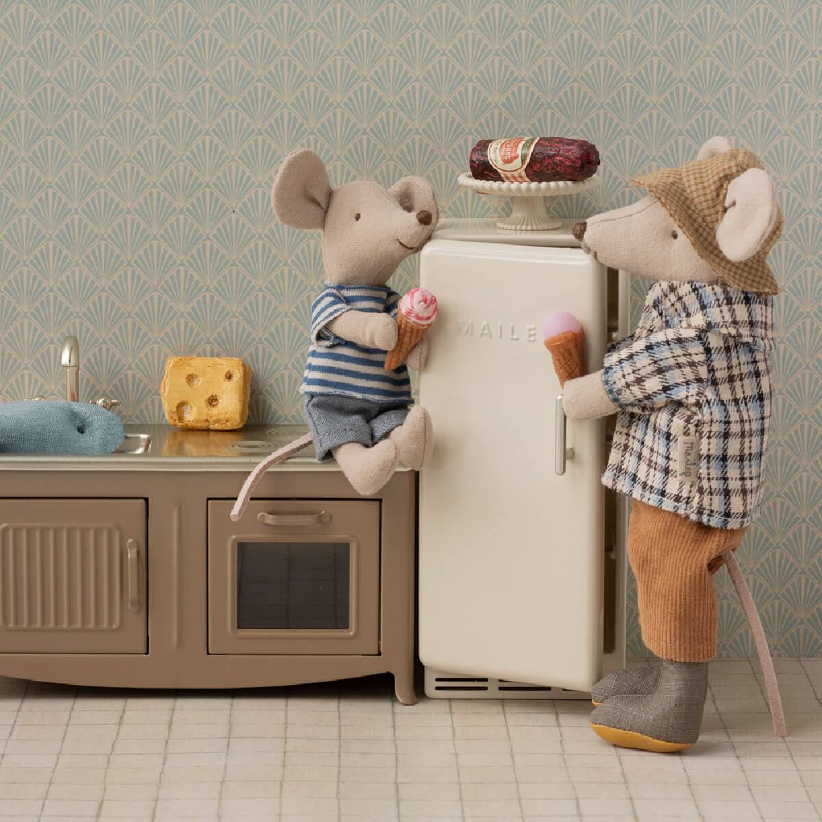 Maileg Køleskab, Mus - Off White