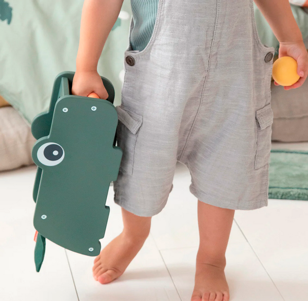 Done by Deer Hammerbrett, croco green