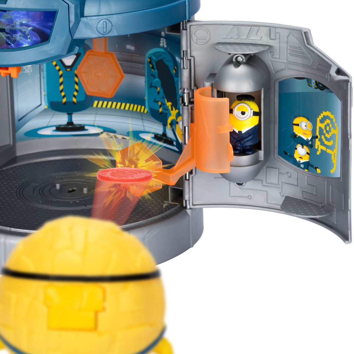 03_Grusomme mig 4, Playset transformation chamber m figur-4.jpg