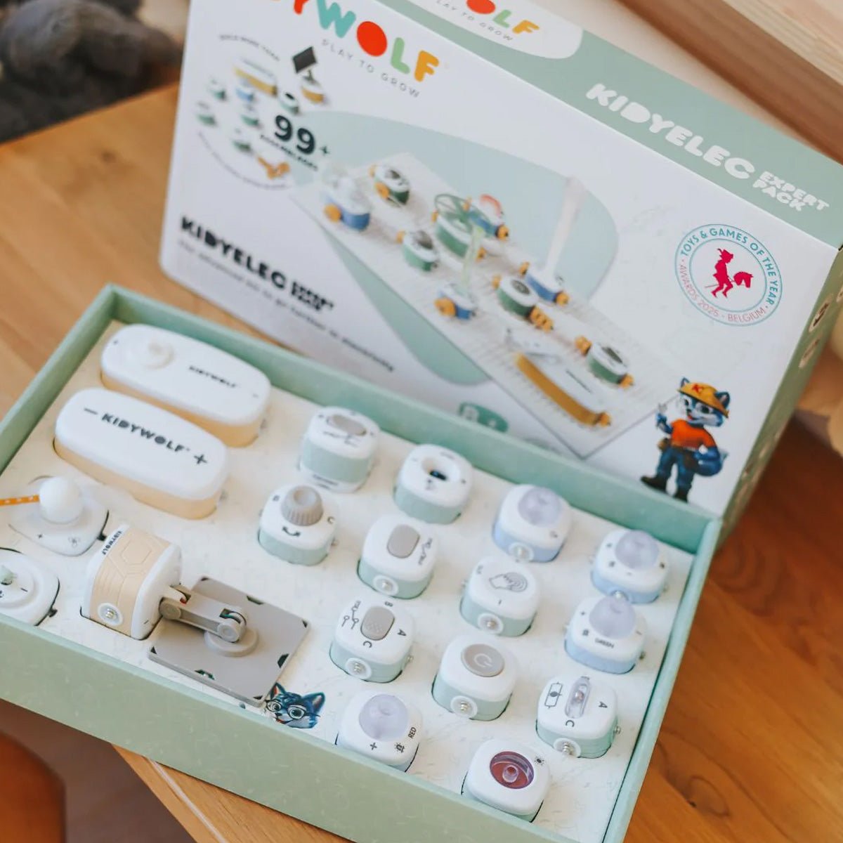 Kidyelec Mit Første Elektricitetskit, 18 Dele