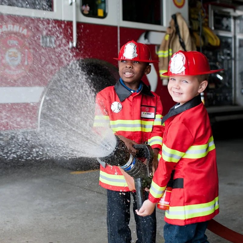 Great Pretenders Brandmands sæt med tilbehør 5 - 6 år