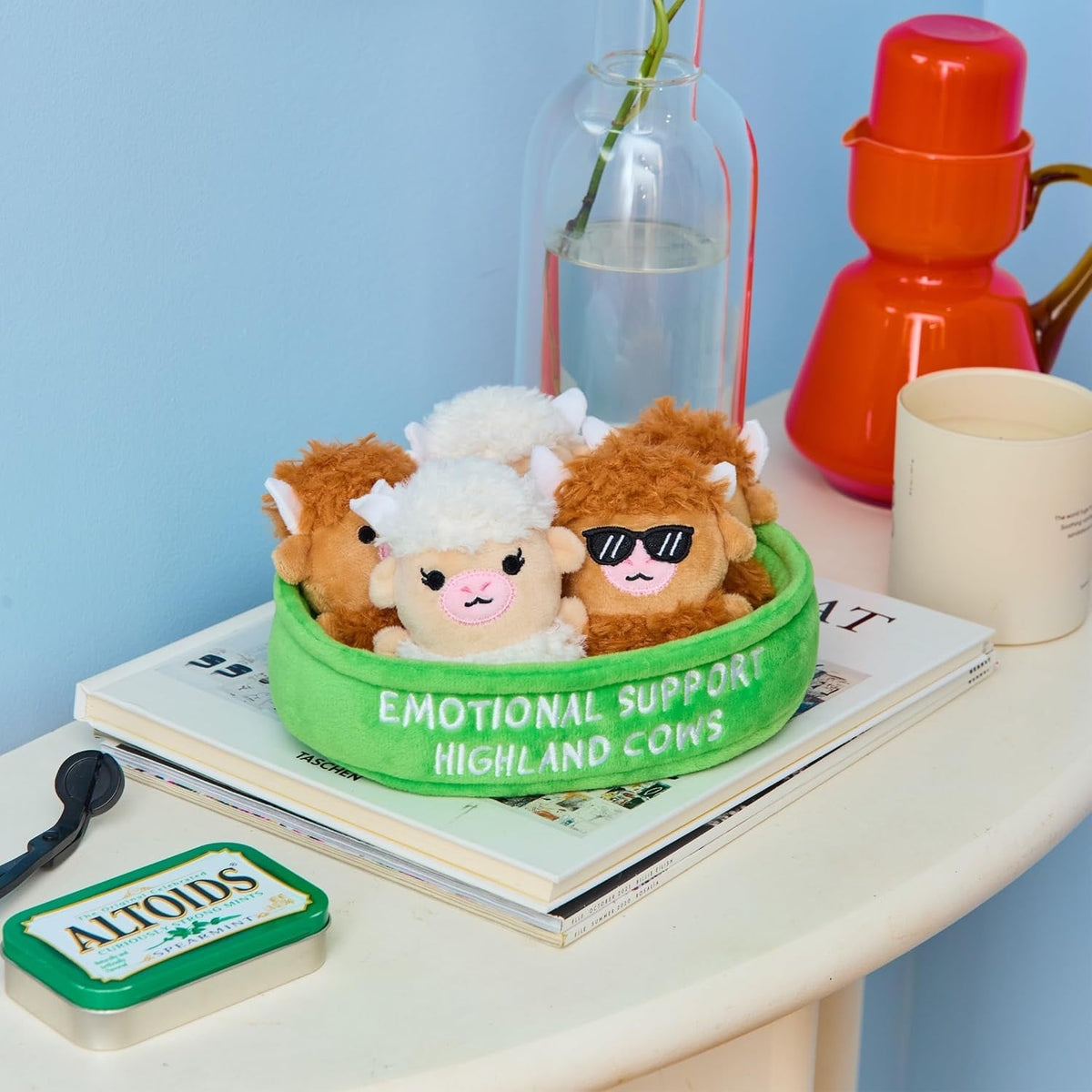 Højlandskvæg i Kurv fra Emotional Support Pals
