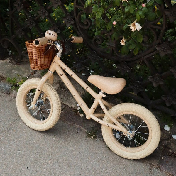Aiko Balance Cykel Cherry
