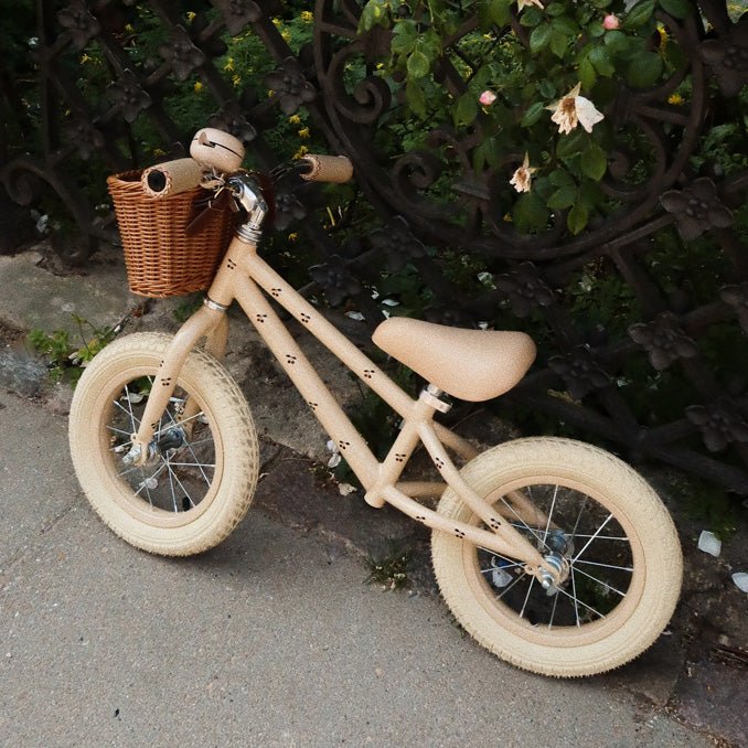 Aiko Balance Cykel Cherry