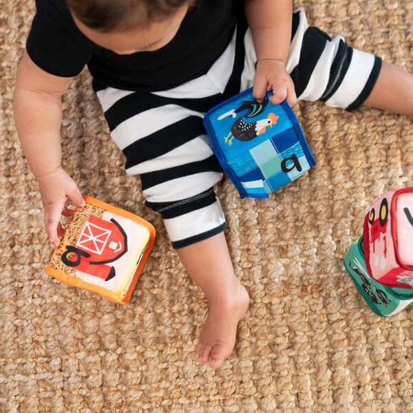 Baby Einstein Alpha Stacks™ Weiche Bausteine mit Buchstaben