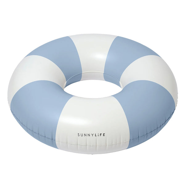 Badering in La Mer Blue