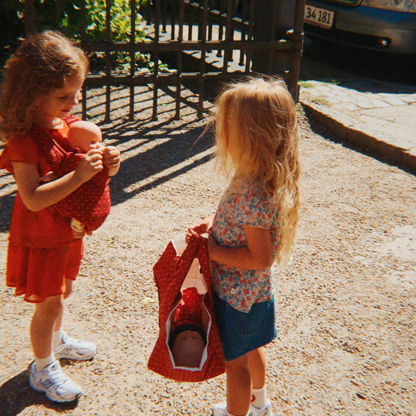 Puppentrage, Fraise Dot