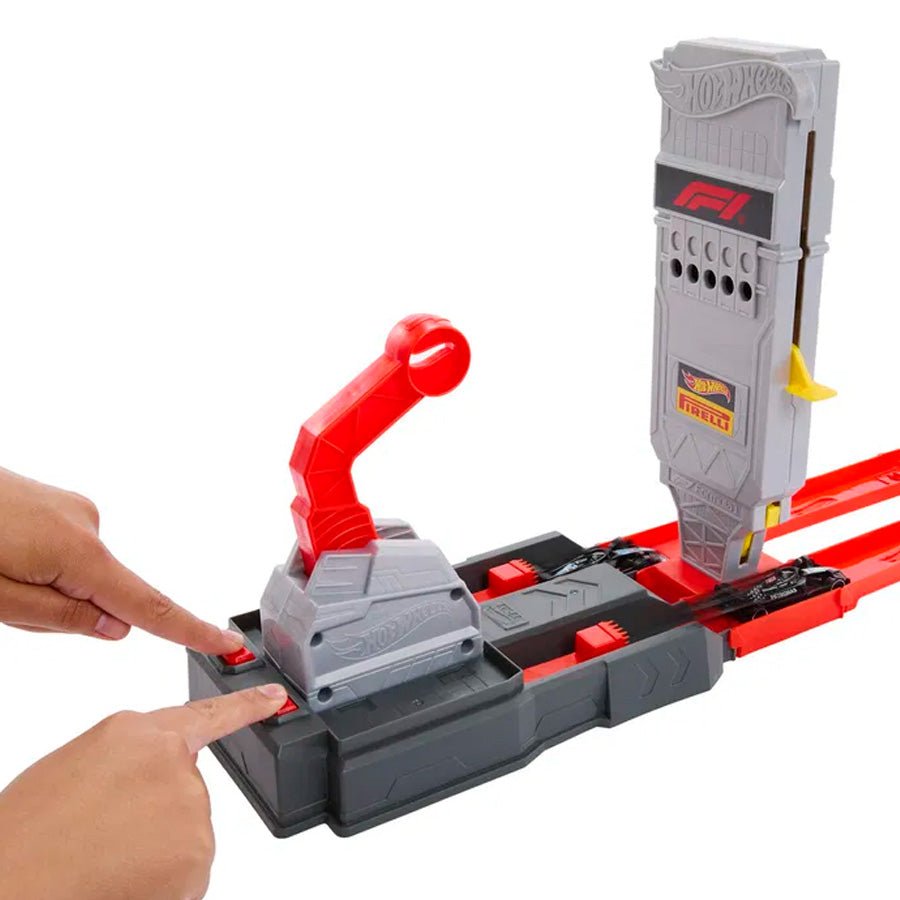 Hot Wheels F - 1 Racing Speed Start Faceoff