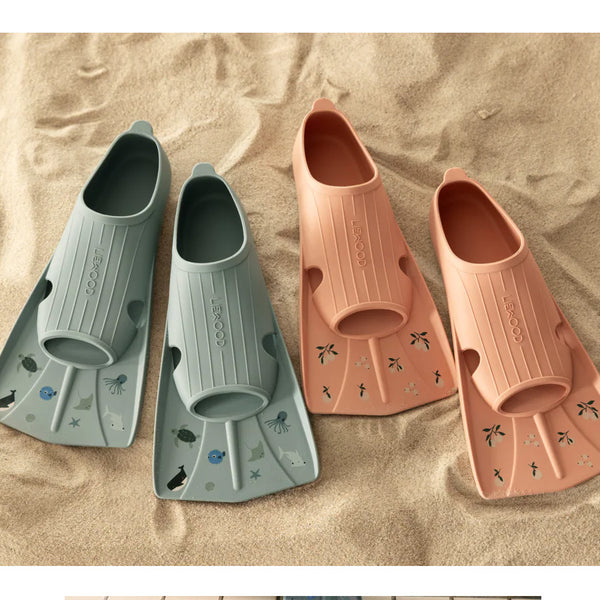 Gustav Svømmefødder Med Sea Print