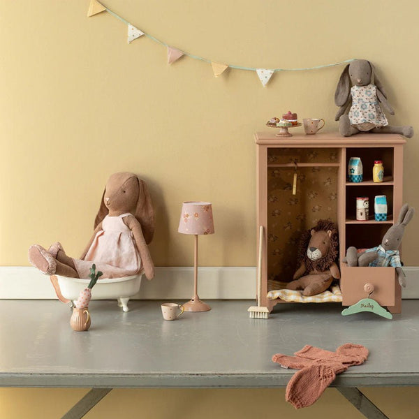 Maileg Hase mit Kleid und Schuhen (Größe 3), Braun