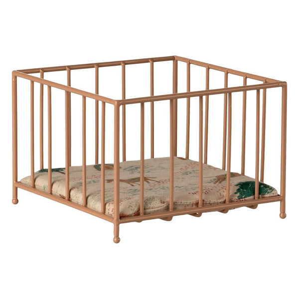 Maileg Laufstall für Mikro Kaninchen, Dunkelrosa