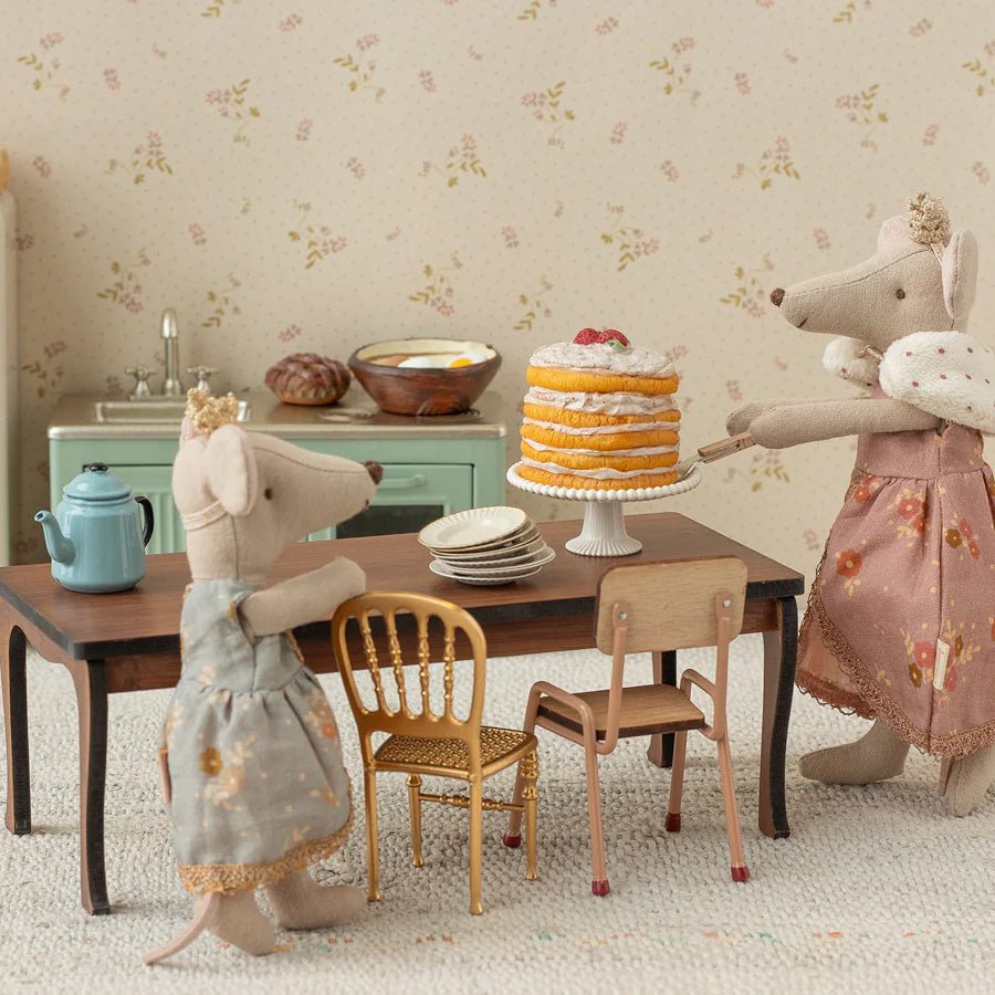 Langt Spisebord til Maileg Mus