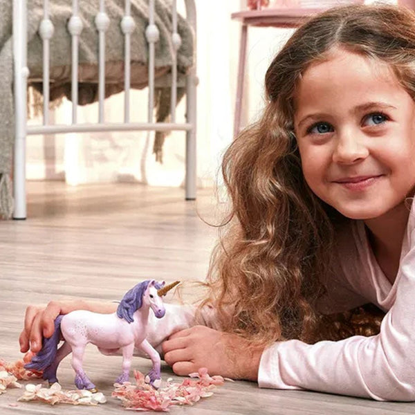 Schleich Einhornstute Serphina