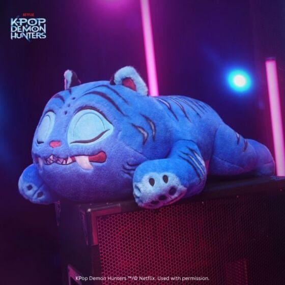Sleeping Plush Derpy fra K-Pop Demon Hunters